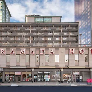 Hotel Ramada Plaza By Wyndham Downtown, YYC