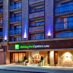 Hotel Express And By Ihg, YYC