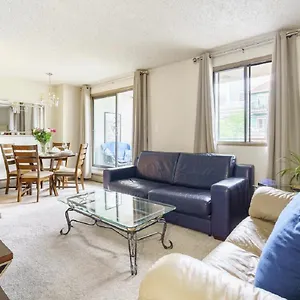 Entire Downtown, Walk To Bmo & Stampede, Parking, 1,5 Hrs To Banff Calgary