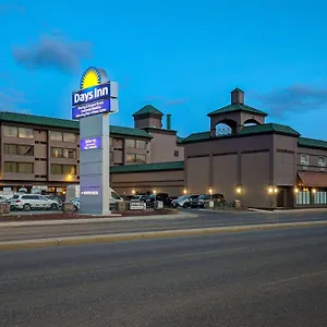 Days By Wyndham South Calgary