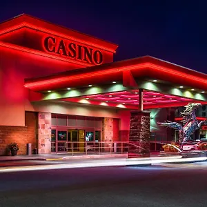Hotel Deerfoot And Casino, YYC